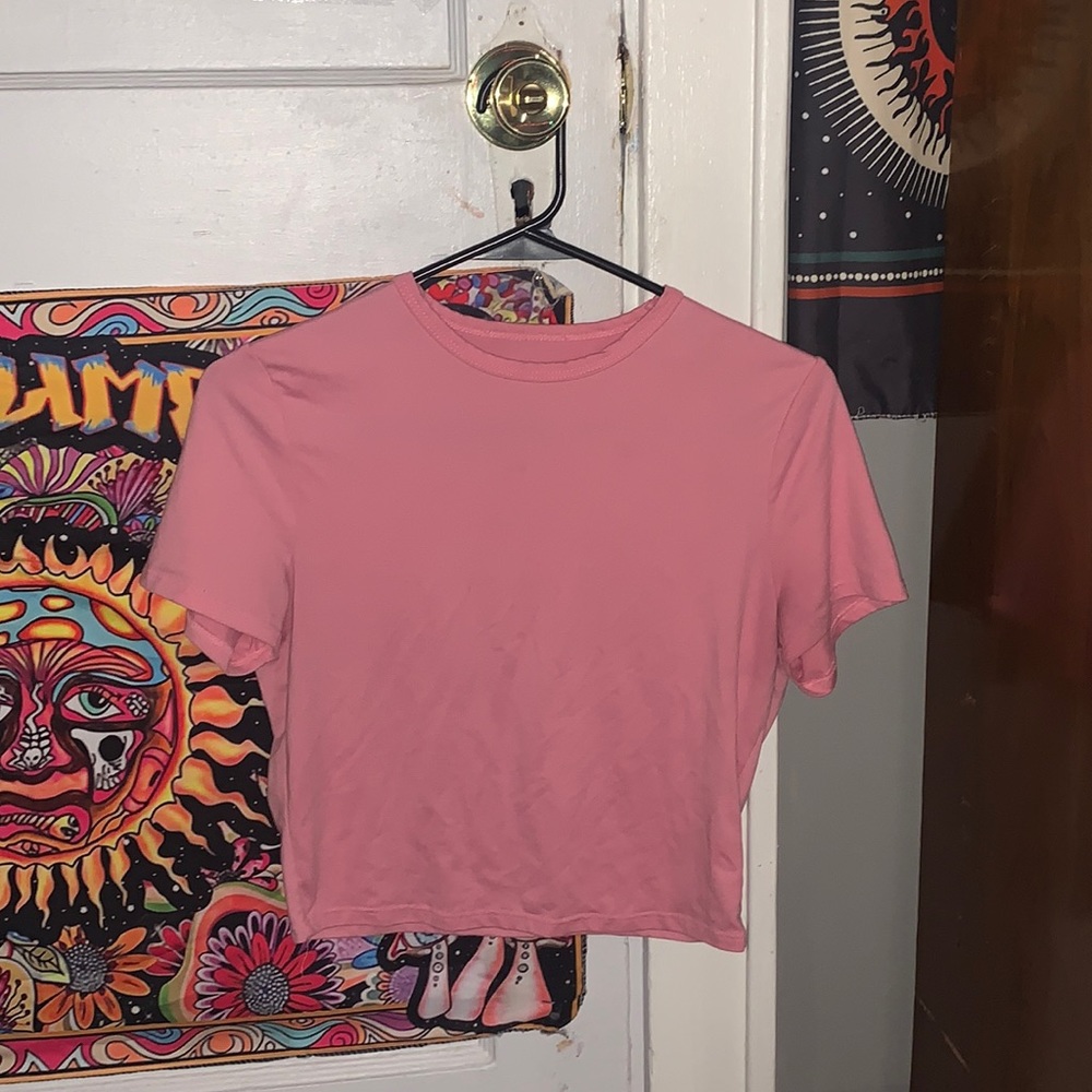 Pink T-shirt crop top